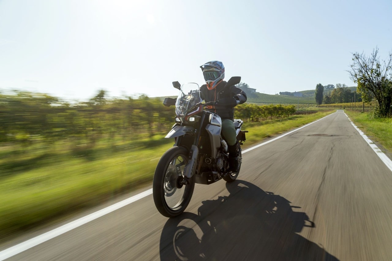 Moto Morini Alltrhike 450: la moto giusta al momento giusto +VIDEO+